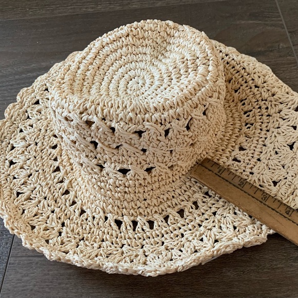 Aerie Sun hat - Picture 4 of 10